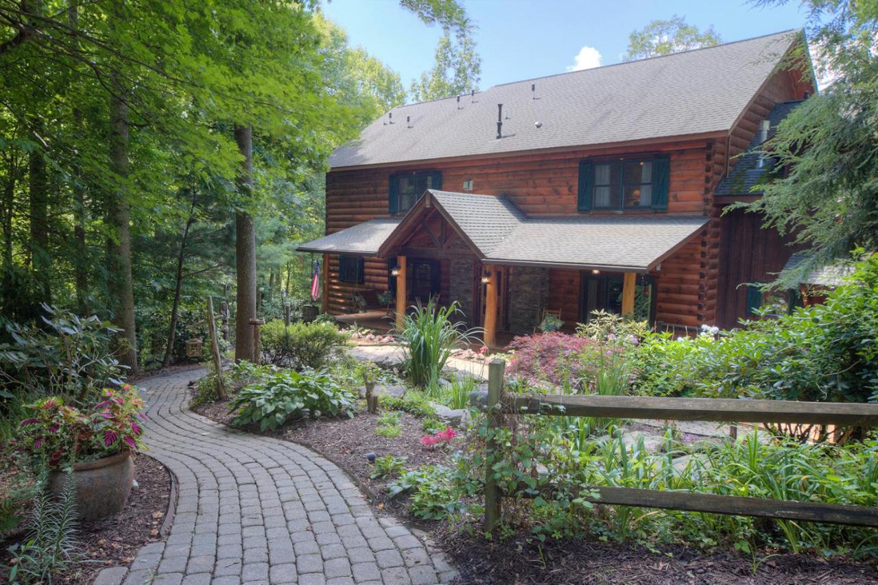 Lazy Bear Lodge Valle Crucis Exterior foto