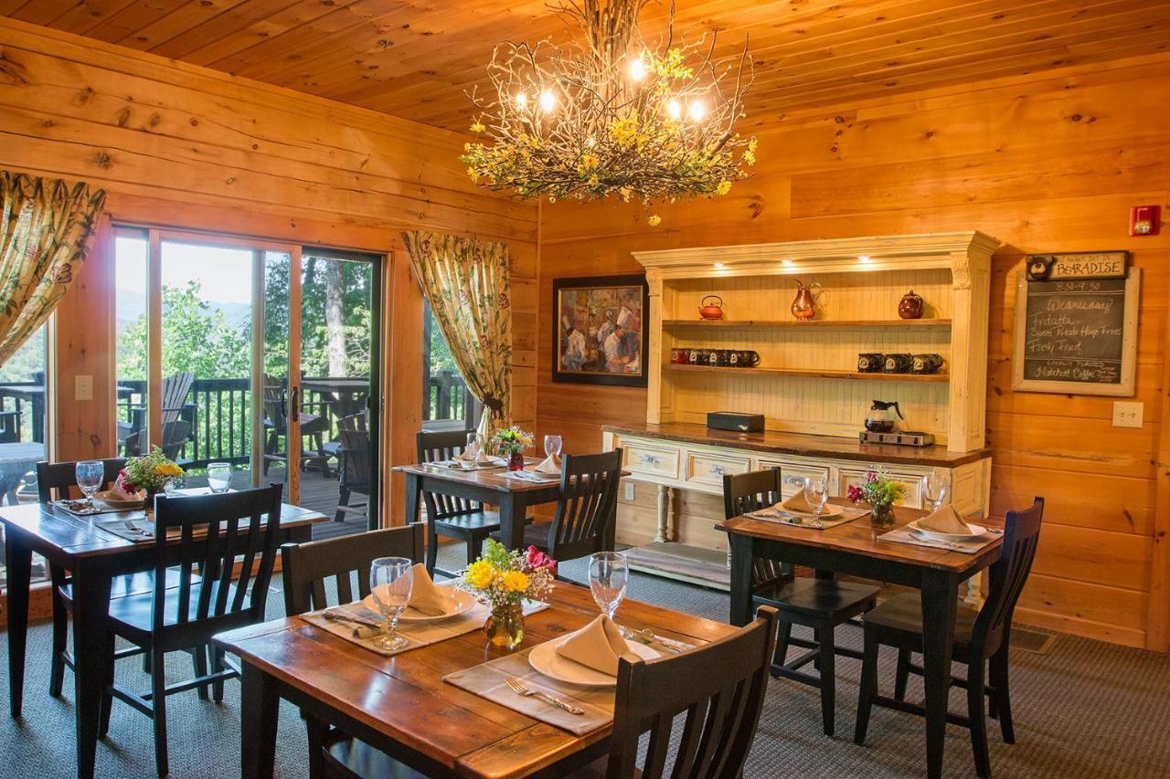 Lazy Bear Lodge Valle Crucis Exterior foto