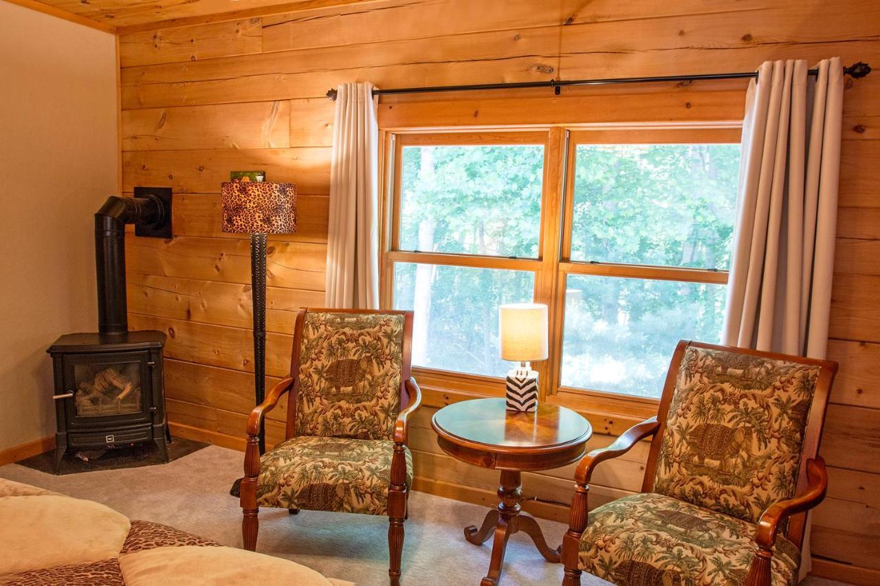 Lazy Bear Lodge Valle Crucis Exterior foto